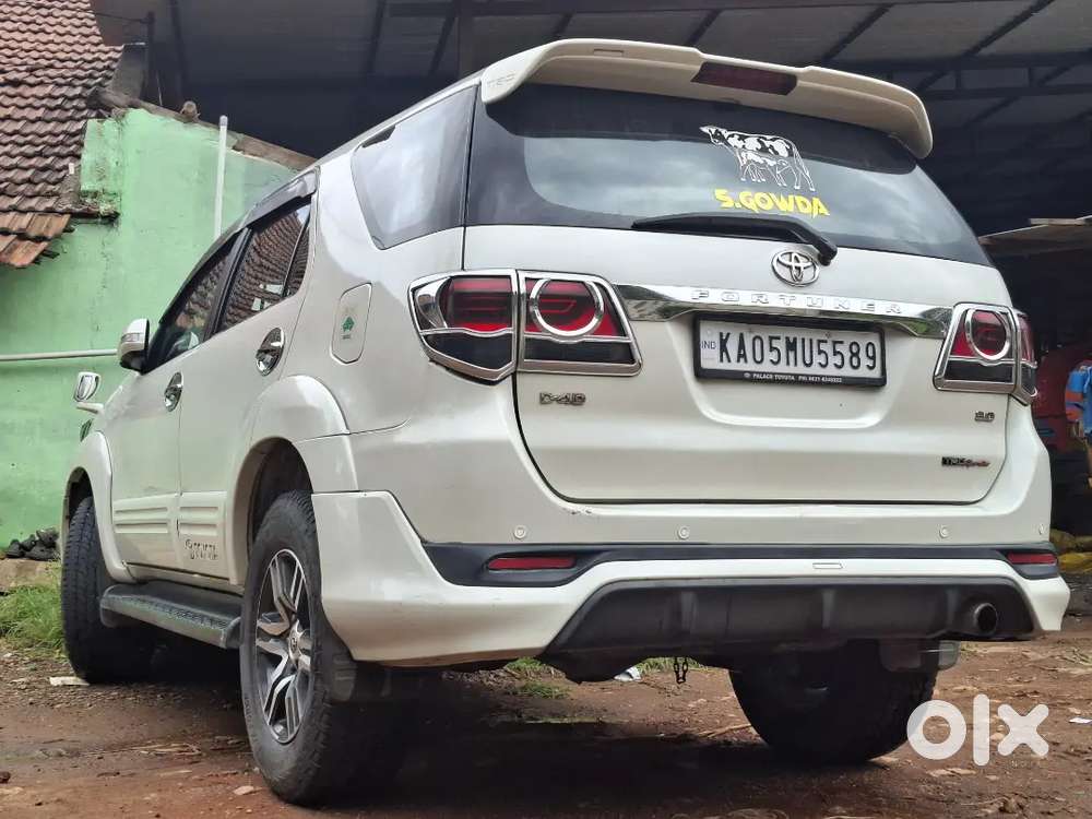 Toyota Fortuner 2013