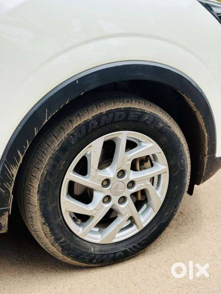 Mahindra Xuv300 W8 Option Diesel, 2024, Diesel