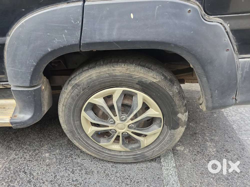 Toyota Qualis 2004 Diesel 398567 Km Driven