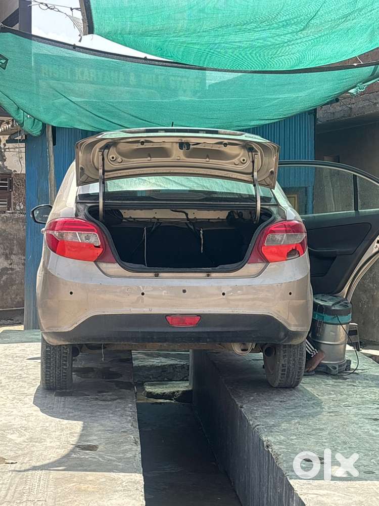 Tata Zest Petrol 2014