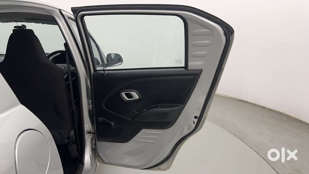 Datsun Redigo T Option, 2019, Petrol