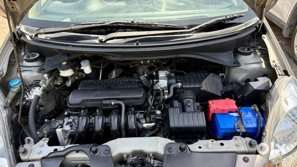 Honda Brio 1.2 V Mt Model 2013