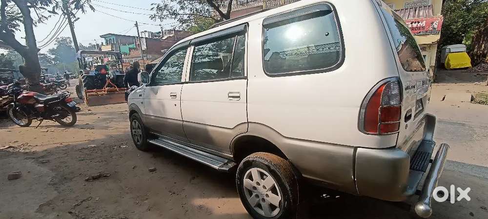 Chevrolet Tavera 2015