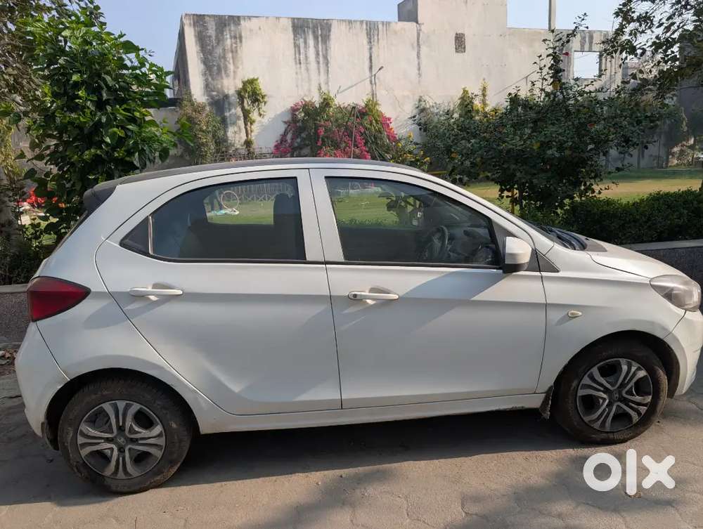 Tata Tiago Diesel 28kmpl Mileage