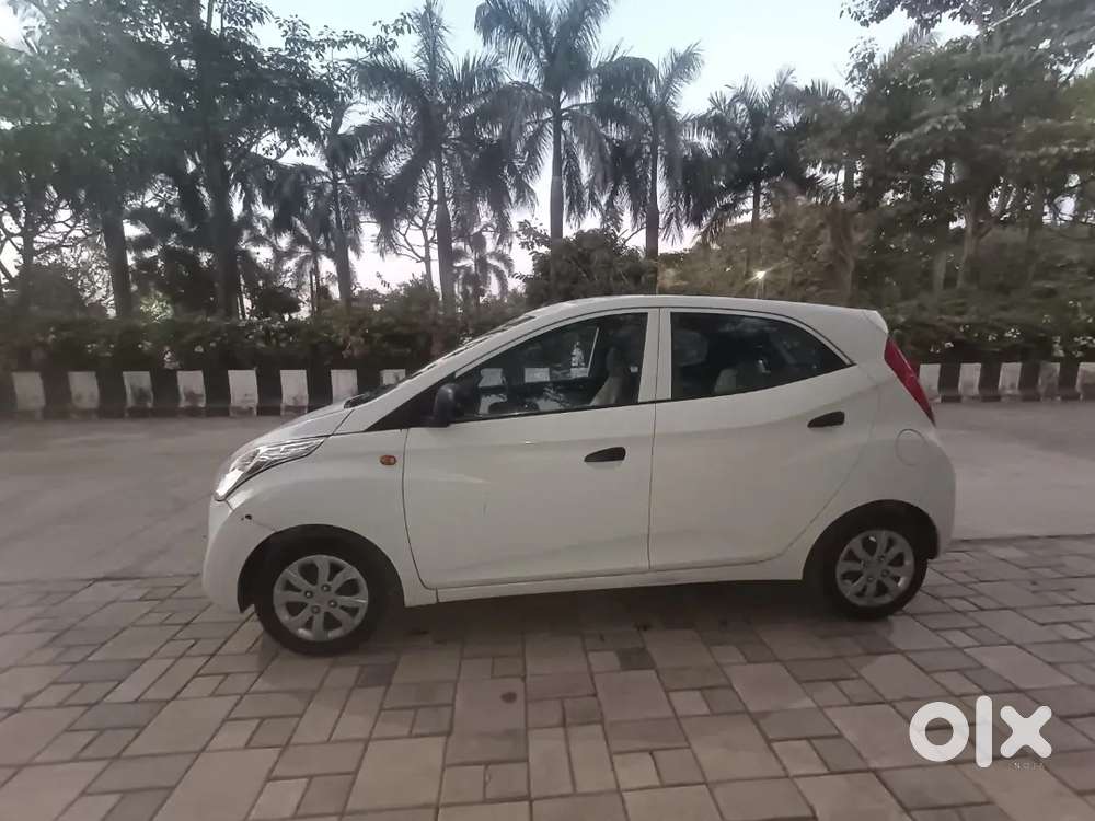 Hyundai Eon Magna 2018 Petrol Airbag