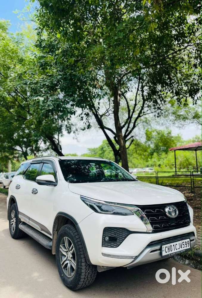Toyota Fortuner 4x2 At 2.8 Diesel, 2022, Diesel