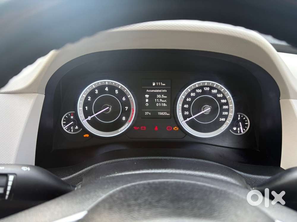 Hyundai Creta Petrol 2021 Only 15k Driven Brand New Condition Car