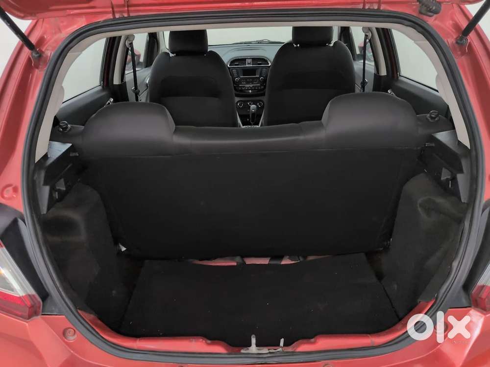 Tata Tiago Xza, 2018, Petrol