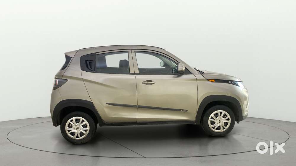 Mahindra Kuv100 Nxt 1.2 K4 Plus Petrol 6 Str, 2017, Petrol