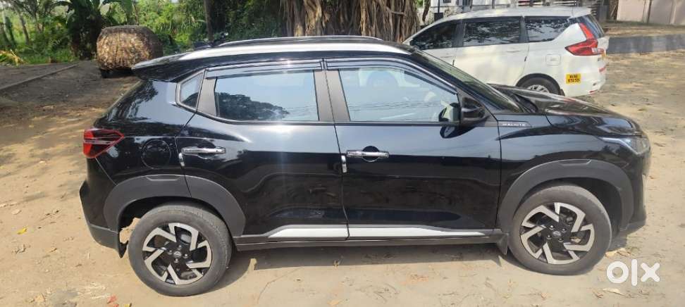 Nissan Magnite 1.0 Xv Turbo Cvt, 2023, Petrol
