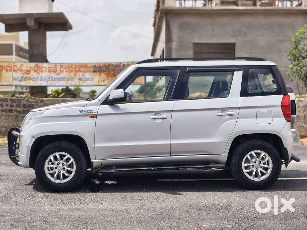 Mahindra Tuv 300 T8, 2017, Diesel