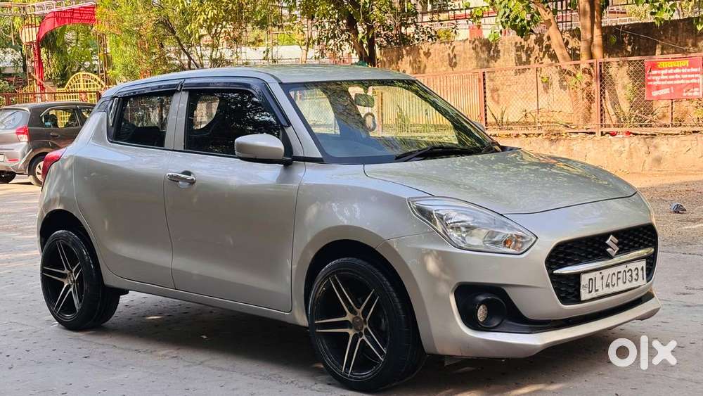 Maruti Suzuki Swift 1.2 Lxi (o), 2022, Petrol