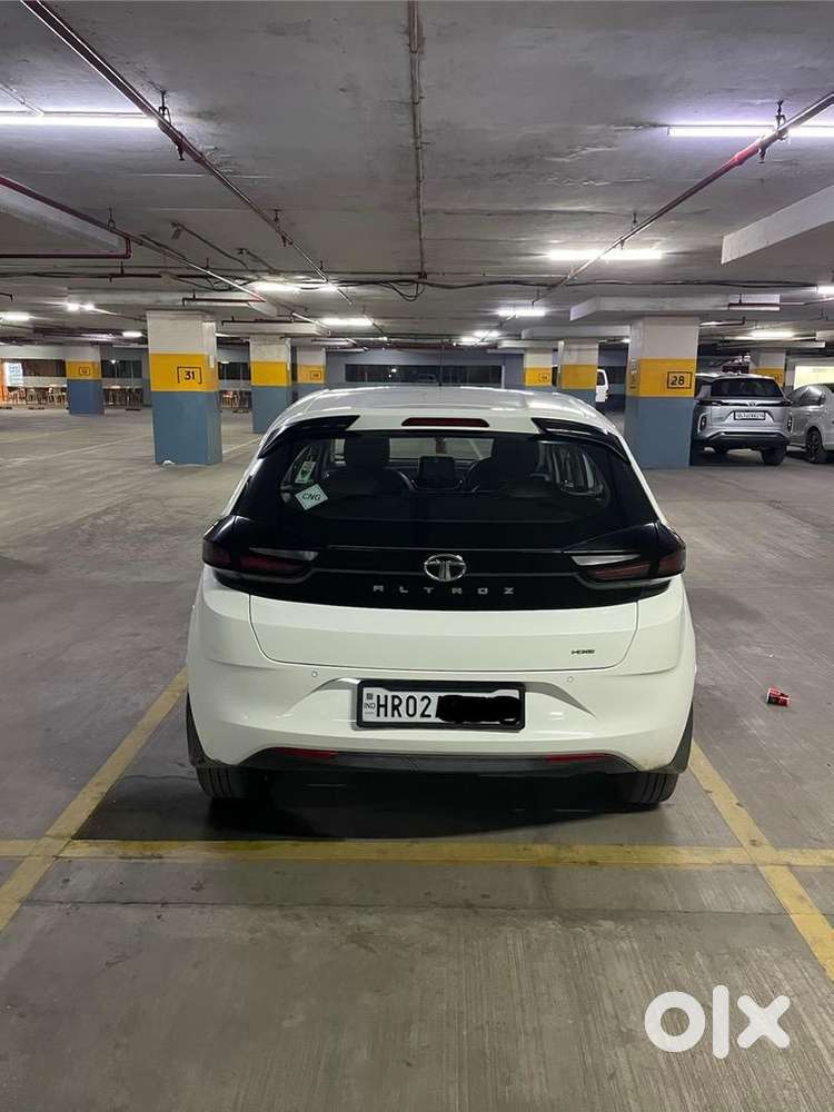 Tata Altroz 2024 Cng 60000 Km Driven