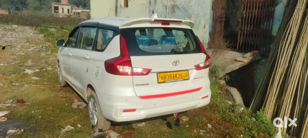 Toyota Rumion 2025 Petrol 9995 Km Driven