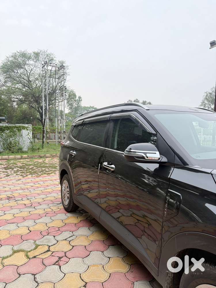 Kia Carens Petrol Manual 2025