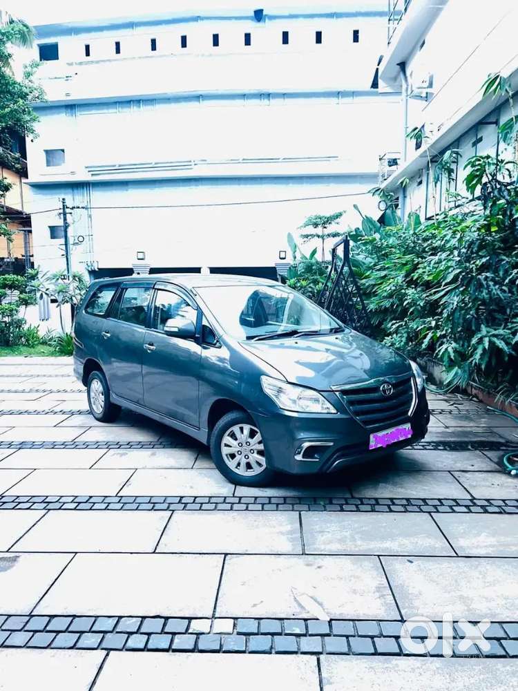 Toyota Innova 2.5 Diesel 2010
