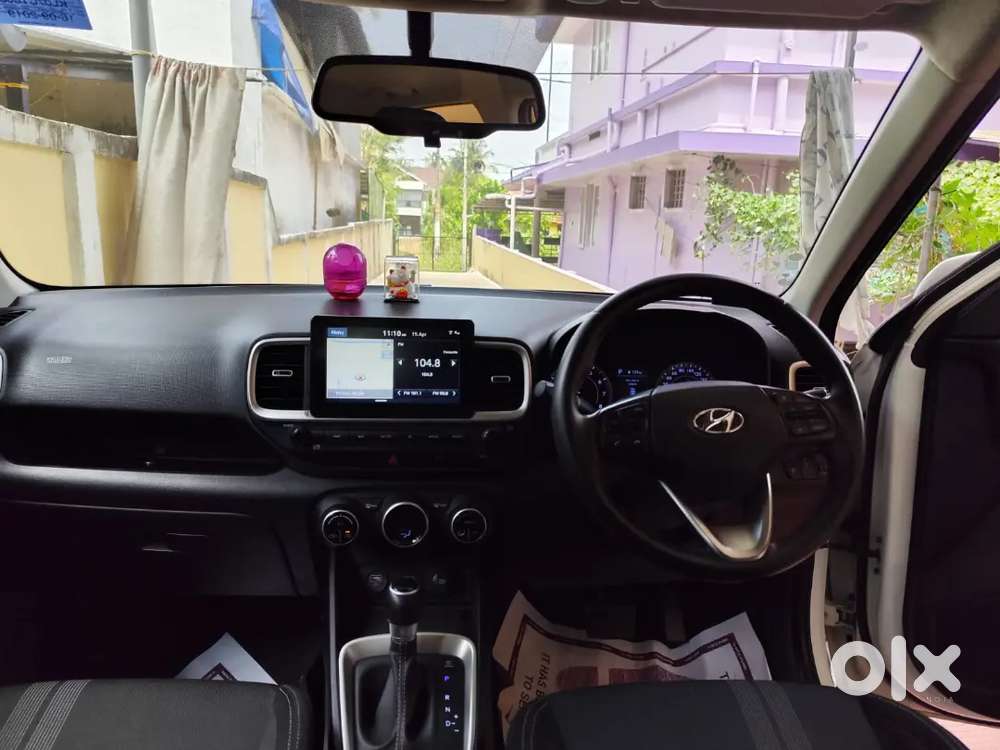 Hyundai Venue 2019 Petrol Well Maintained