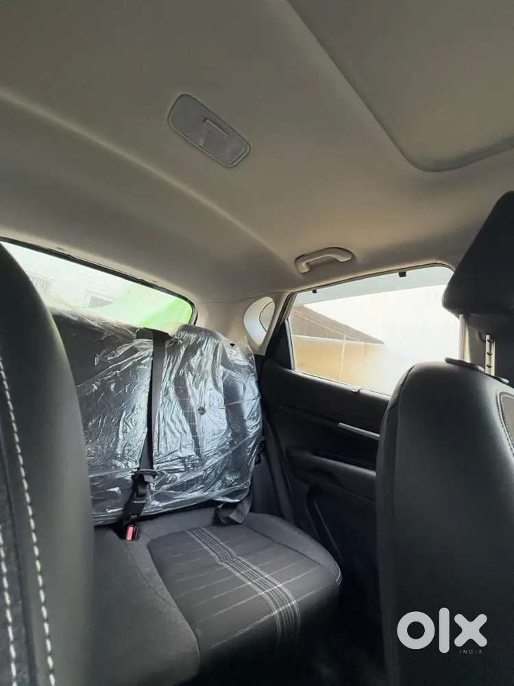Kia Sonet 2024 Petrol Well Maintained