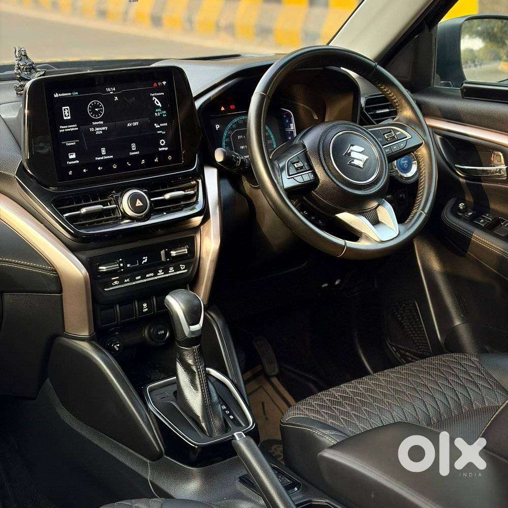 Maruti Suzuki Grand Vitara 1.5 Alpha Plus Intelligent Hybrid Ecvt, 2..