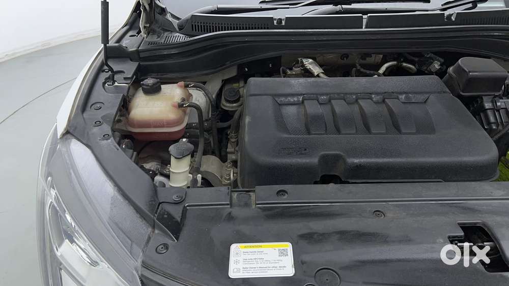 Mahindra Xuv700 2.2 Ax 5 Diesel At 7 Str, 2023, Diesel