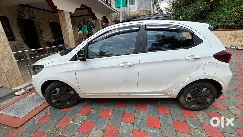 Tata Tiago 2025 Petrol Manual