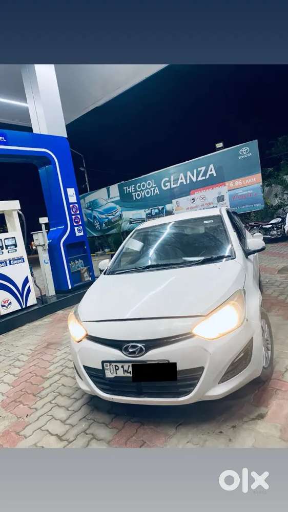 Hyundai I20 Magna 2012 Petrol Second-owner