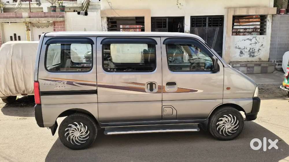 Maruti Suzuki Eeco 2022 Petrol Well Maintained