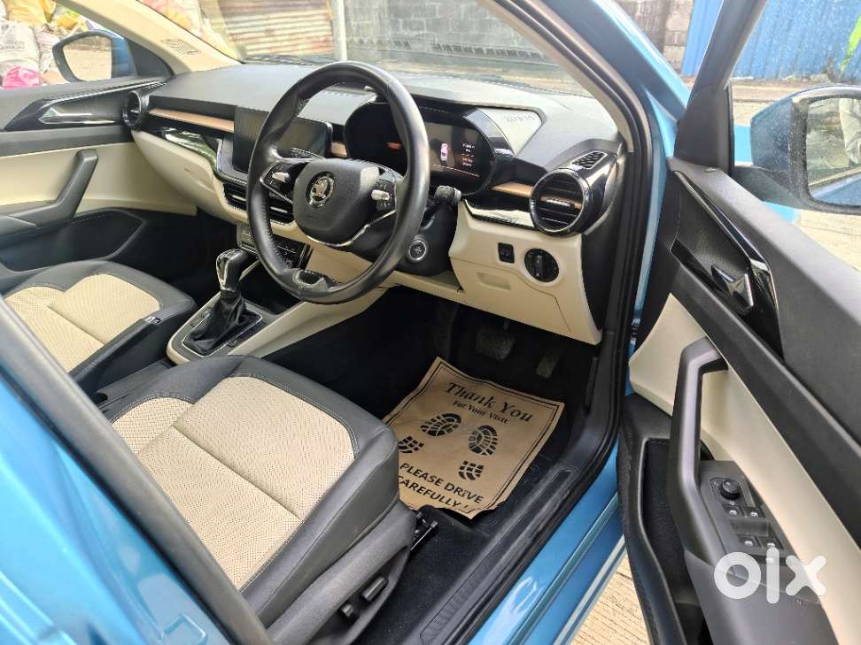 Skoda Slavia 1.0 Tsi Style At, 2024, Petrol