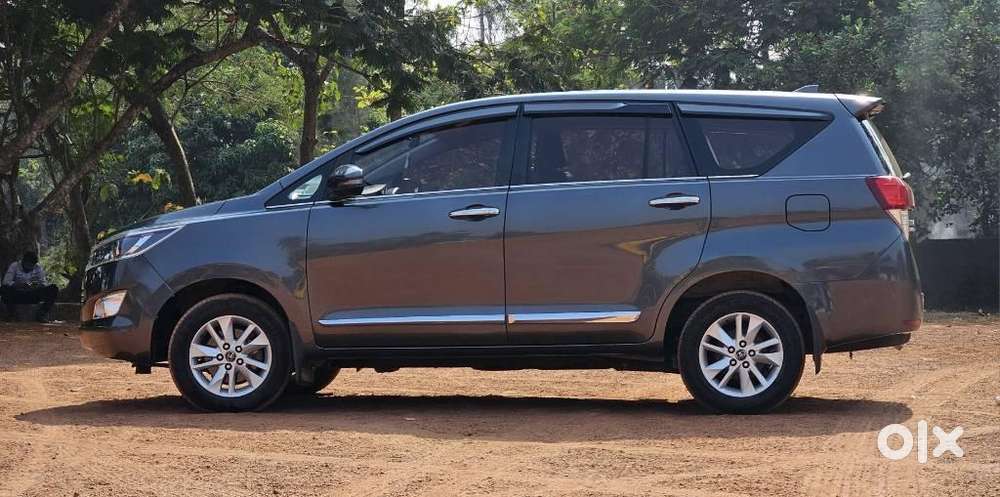 Toyota Innova Crysta 2.4 V 7 Str, 2018, Diesel
