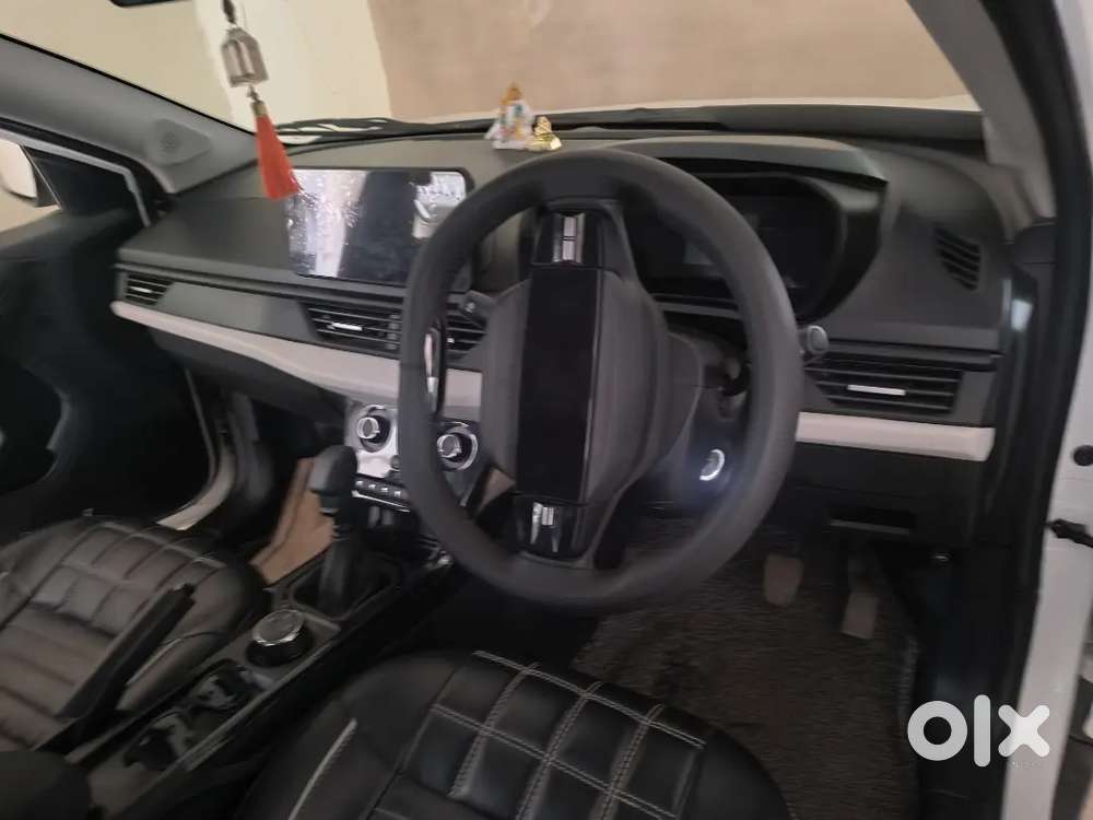 Tata Nexon Petrol 2025