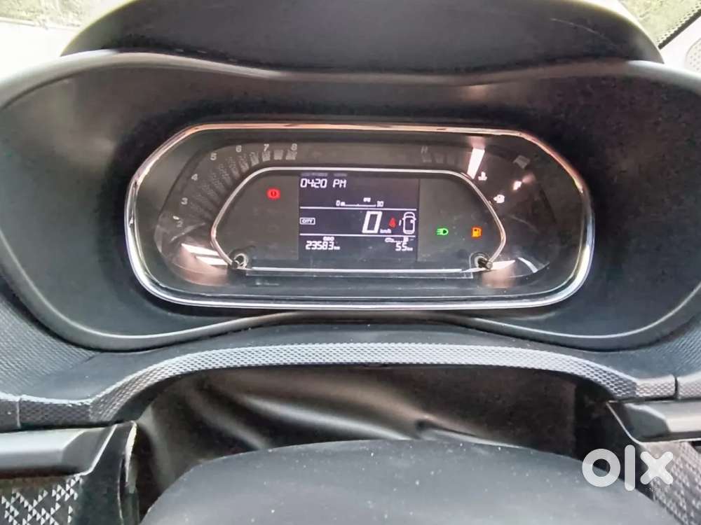 Tata Nexon Creative Plus 1.2 Revotron Petrol 6 Amt, 2024, Petrol