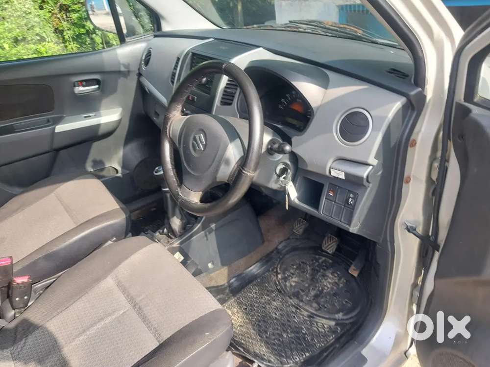 Maruti Suzuki Wagon R 2012 Lxi Petrol Car
