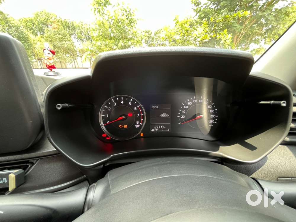 Maruti Swift Vxi 2024