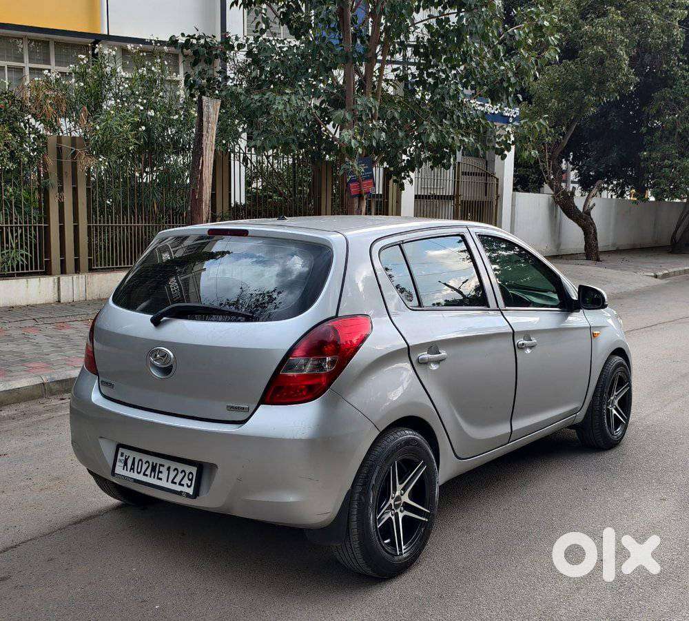 Hyundai I20 Asta 1.4 (o), With Sunroof Diesel, 2010, Diesel