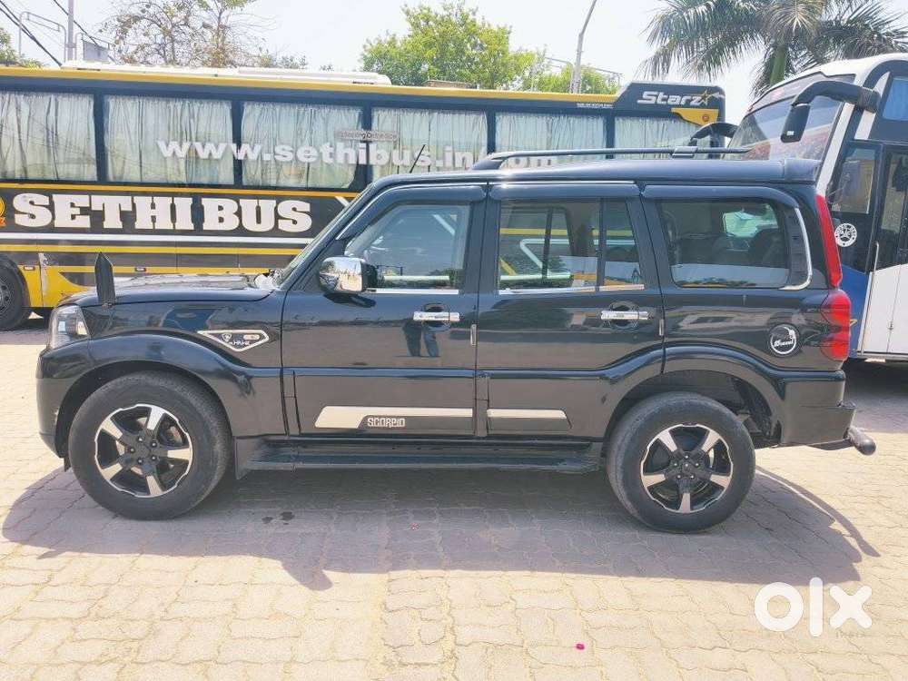 Mahindra Scorpio Classic 2.2 S 11 Mt 7 Cc, 2023, Diesel