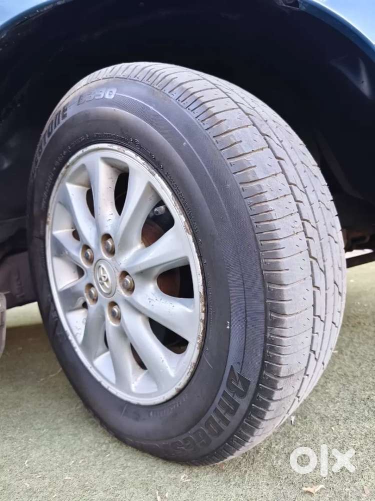 Toyota Innova 2.5 Vx 7 Seater Bs Iv, 2014, Diesel
