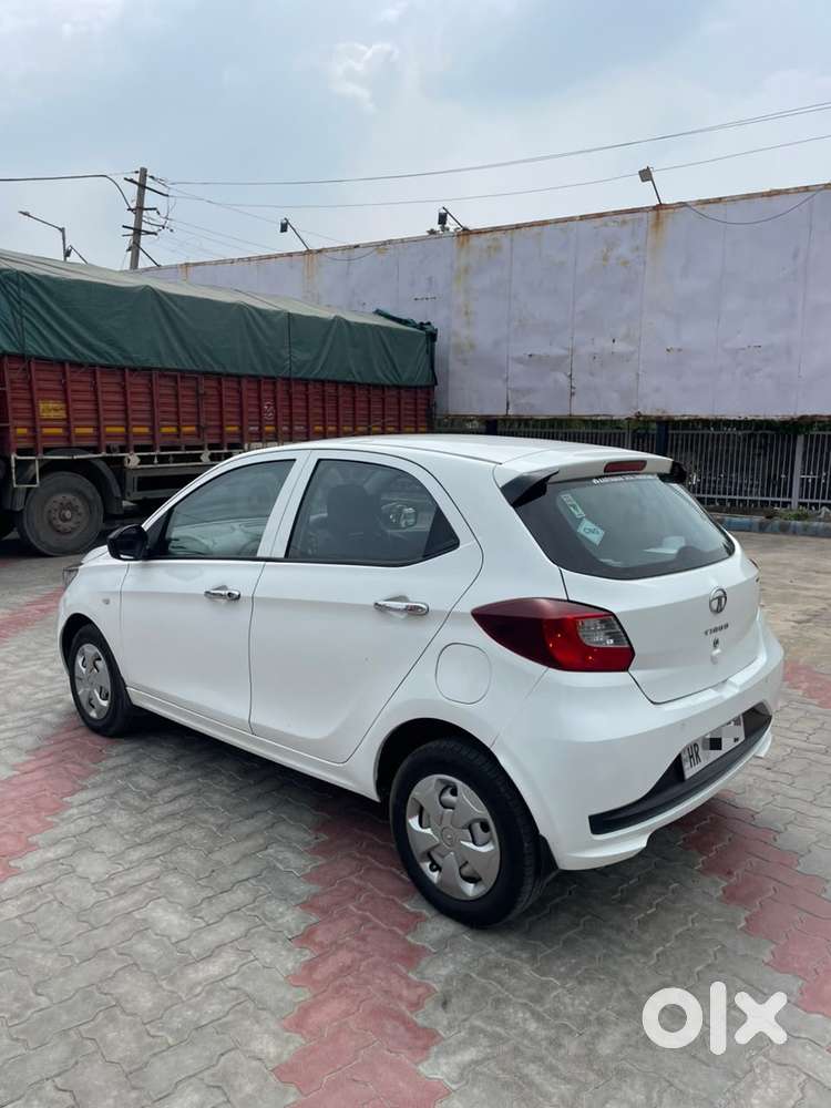Tata Tiago I-cng 9/2023 Petrol /company Fitted Cng 1st Owner 0 Dep Ins