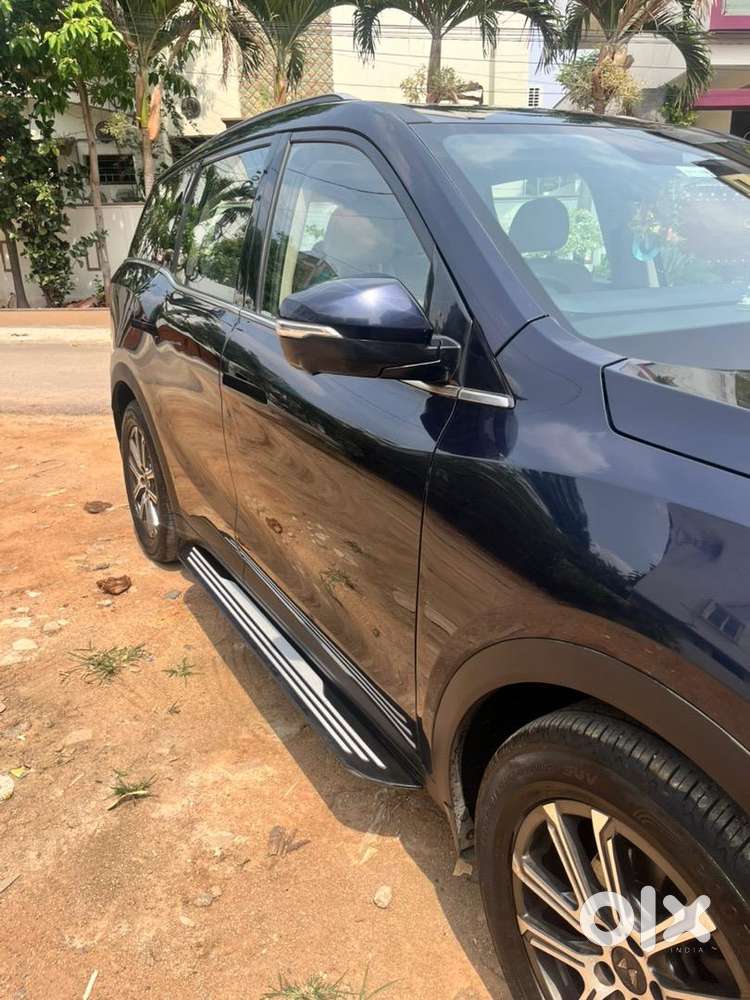 Mahindra Xuv700 2022 Diesel 102500 Km Driven Excellent Condition