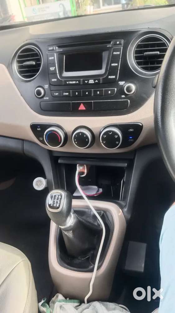 Hyundai Xcent Petrol Manual 2nd Owner 2014