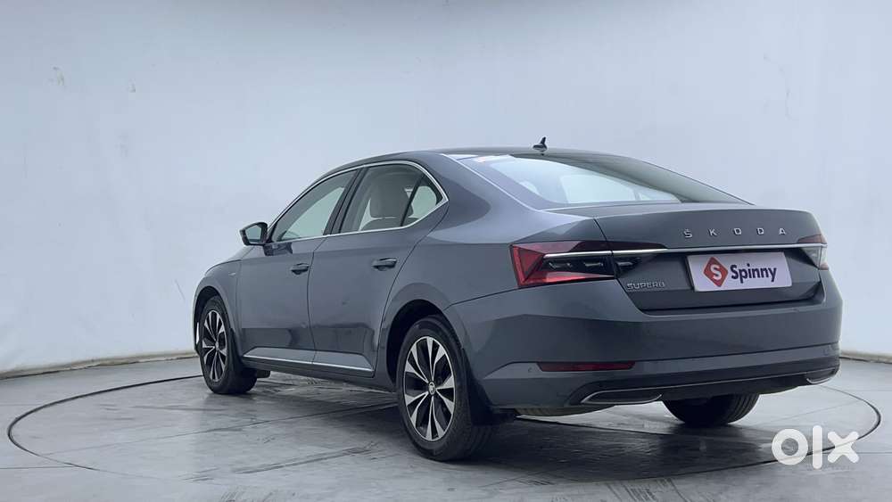 Skoda Superb L&k 1.8 Tsi At, 2022, Petrol