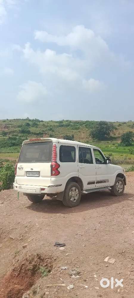 Mahindra Scorpio Classic 2011