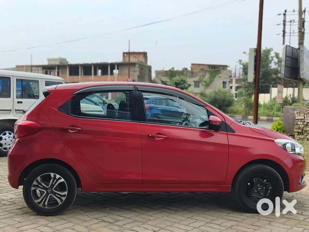 Tata Tiago Xz, 2018, Petrol