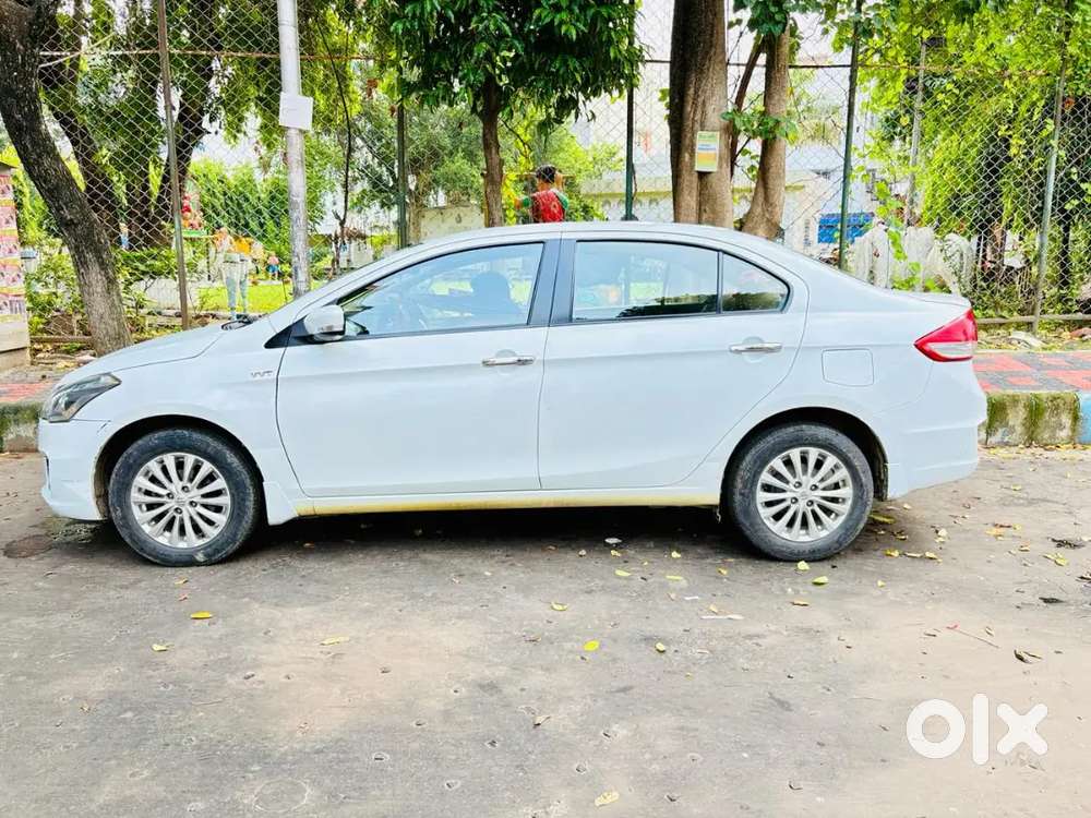 Maruti Suzuki Ciaz 2016 Petrol 33800 Km Driven. Good Condition.