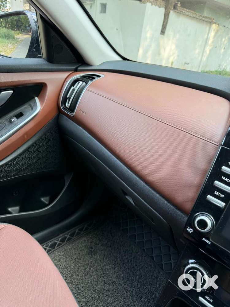 Hyundai Alcazar 1.5 Prestige Exe Diesel Mt 7 Str, 2022, Diesel