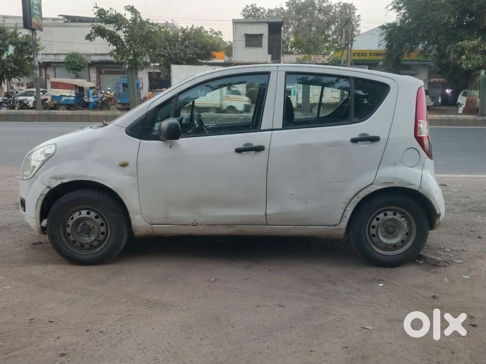 Maruti Suzuki Ritz Lxi, 2011, Petrol