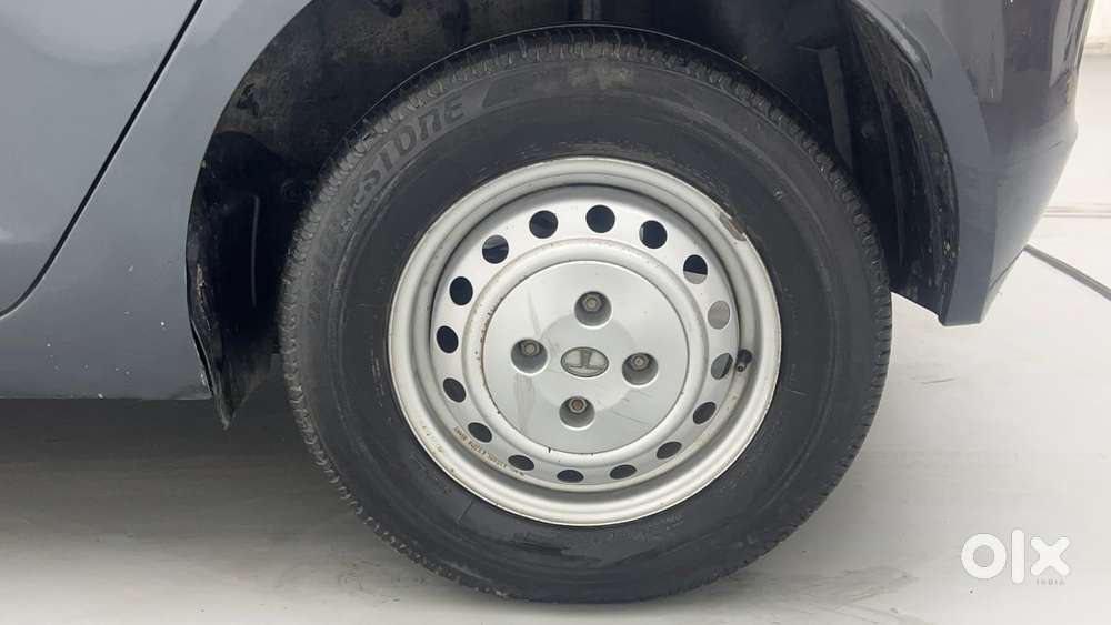 Tata Altroz 1.2 Xm, 2021, Petrol