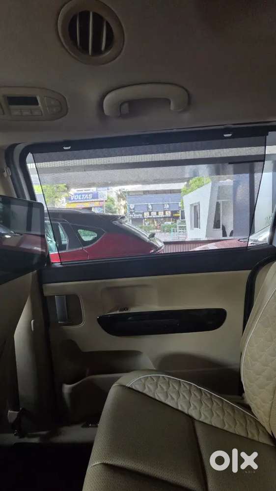 Kia Grand Carnival 2023