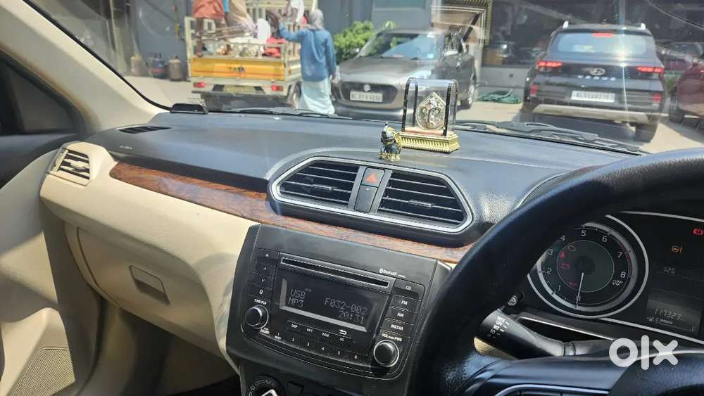 Maruti Suzuki Dzire 2018 Petrol Well Maintained