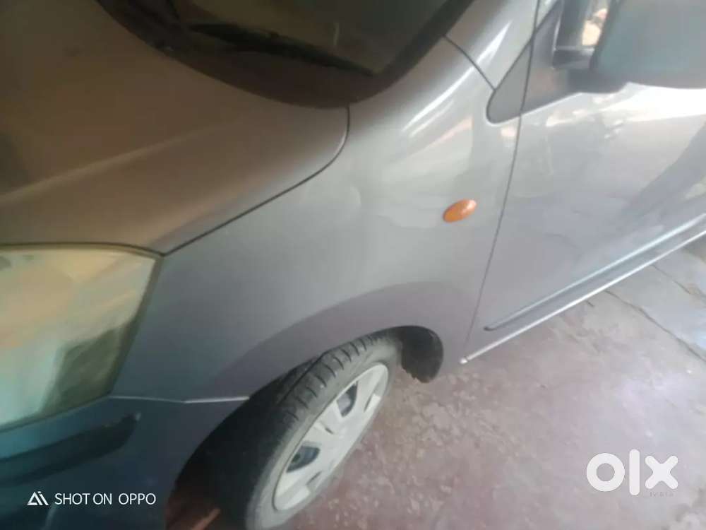 Model 2016ha.    Amroha Up Me Traspar Ha 49000k. M.             Ha