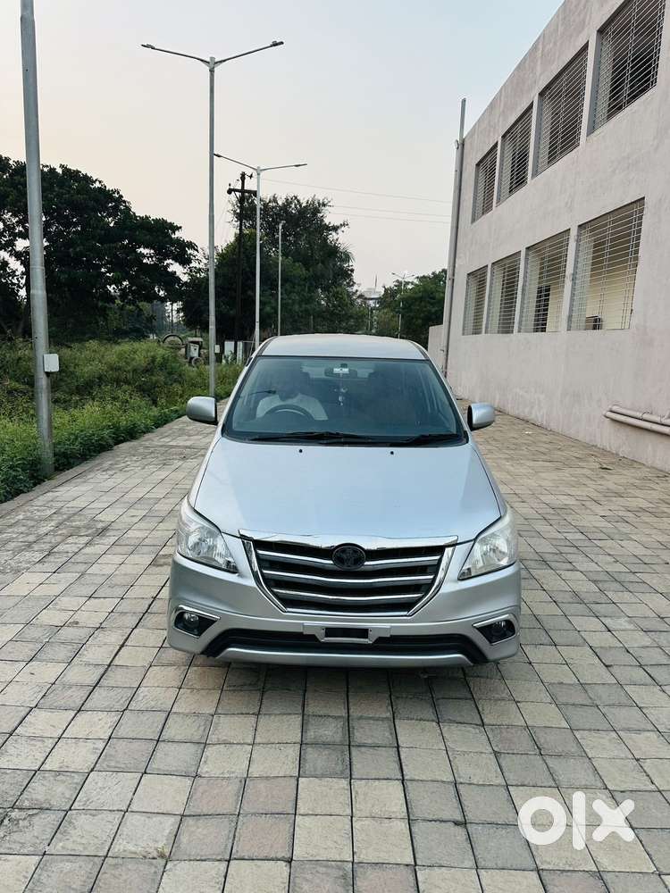 Toyota Innova 2009-2011 2.5 Ev Ms 8 Str Bsiv, 2015, Diesel